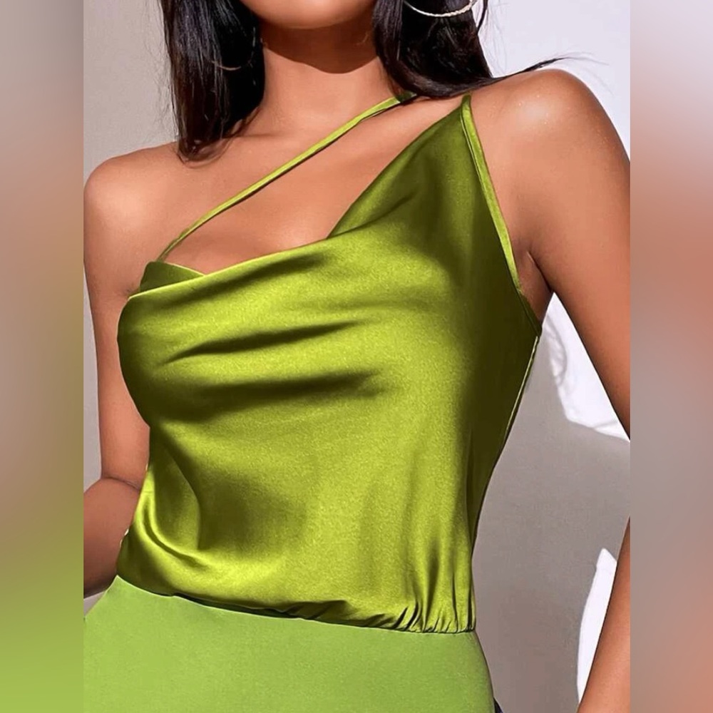 SHEIN one shoulder size medium